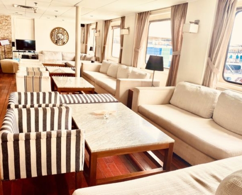 Luxury Nile Cruise Yacht Alexander the Great Bar